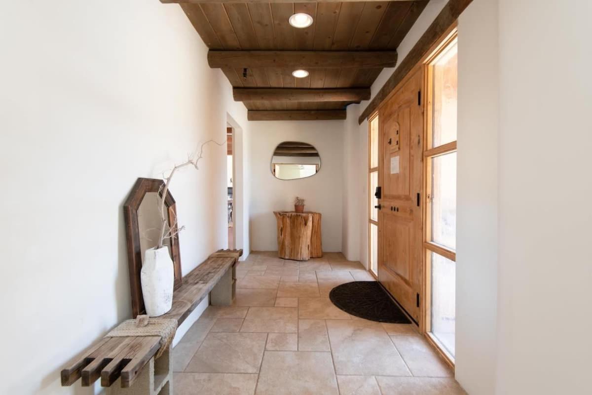 Renovated Lodge - Room 1 With Pool Access Joshua Tree Luaran gambar