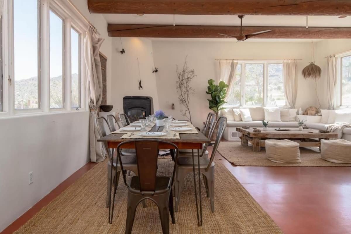 Renovated Lodge - Room 1 With Pool Access Joshua Tree Luaran gambar